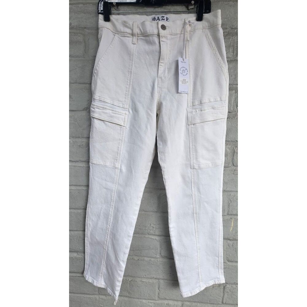 DAZE Denim Downright Cargo High Rise Straight Jeans Optic White 29 NWT
